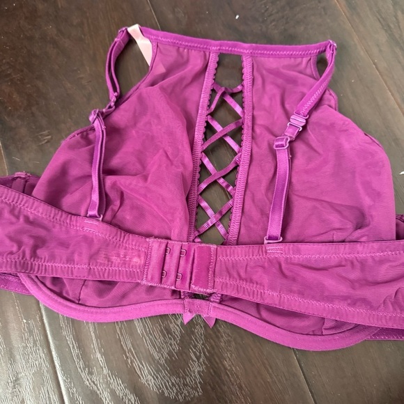 NWOT La Vie en Rose Lace Detail Purple Bralette Balconette 36D - Picture 4 of 5